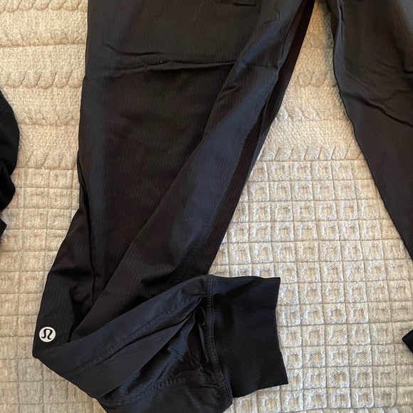 Lulu jogger - Picture 3 of 4